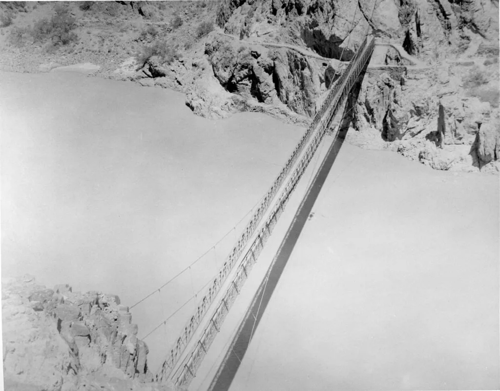 02247 Grand Canyon Historic Kaibab Trail Suspension Bridge