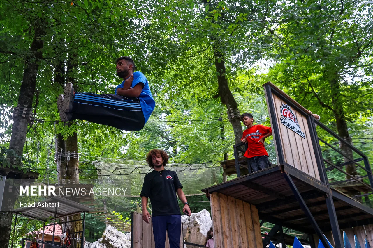 Reverse bungee jumping and bungee jumping in Namak Abrud photograph