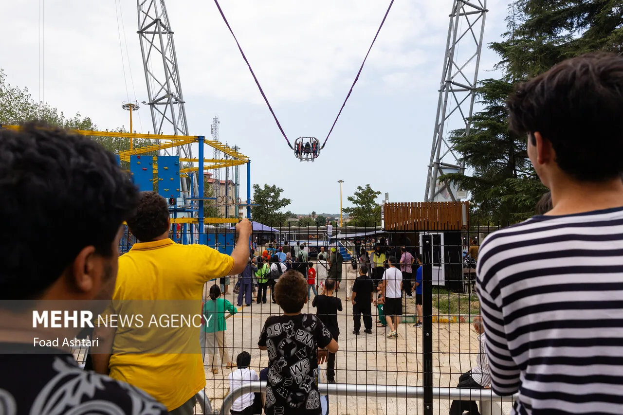Reverse bungee jumping and bungee jumping in Namak Abrud photograph