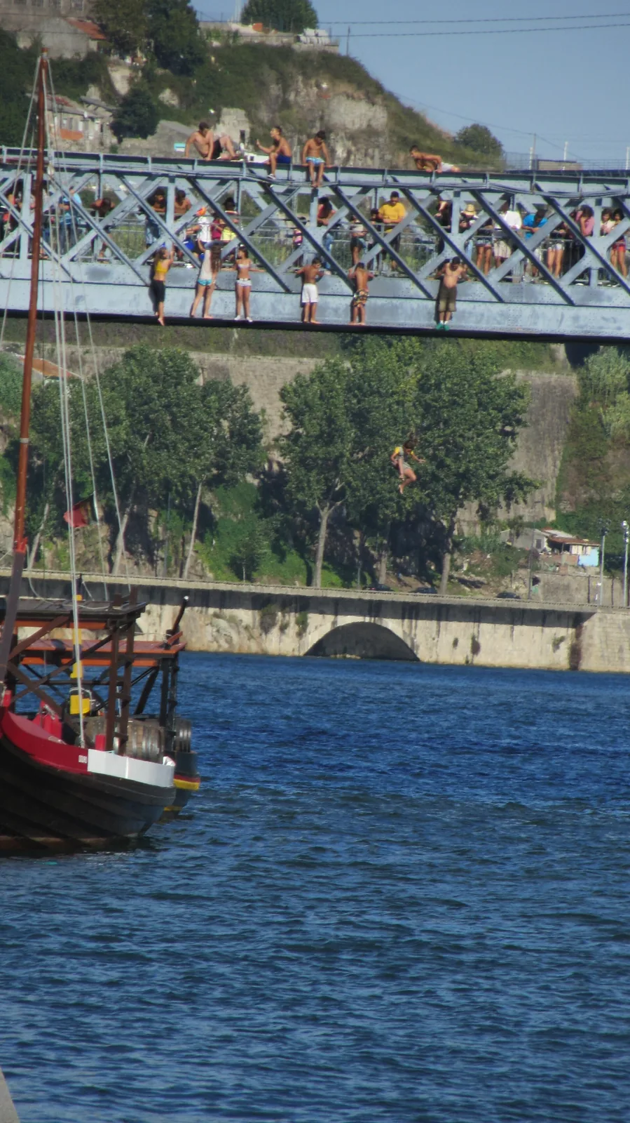 Bridge jumping