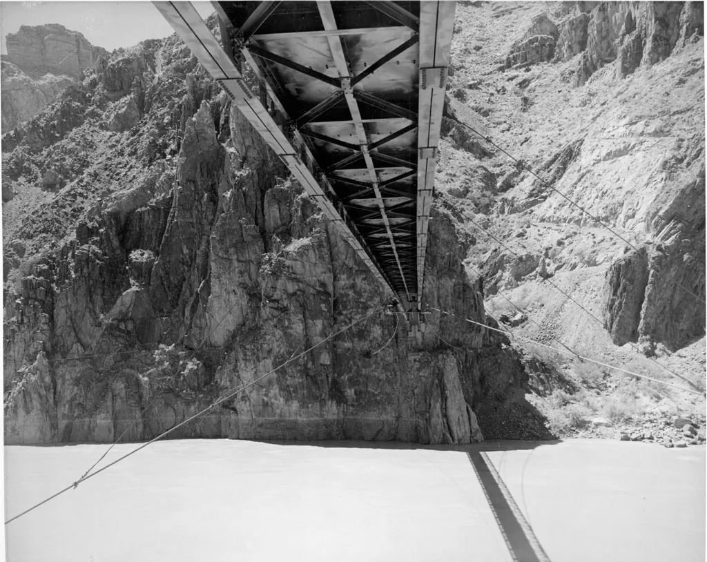 02243 Grand Canyon Historic Kaibab Trail Suspension Bridge