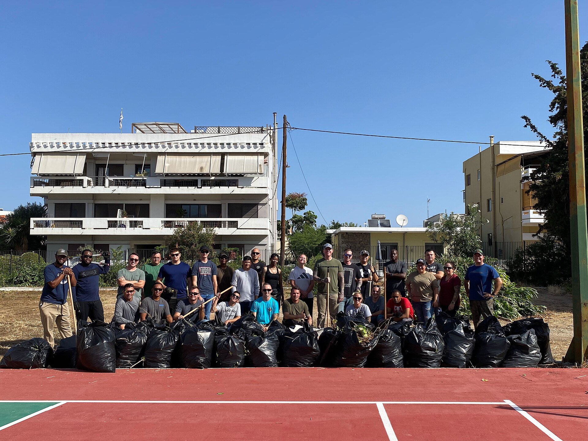 Volunteering and Internship Paths in Adventure Tourism — supporting image